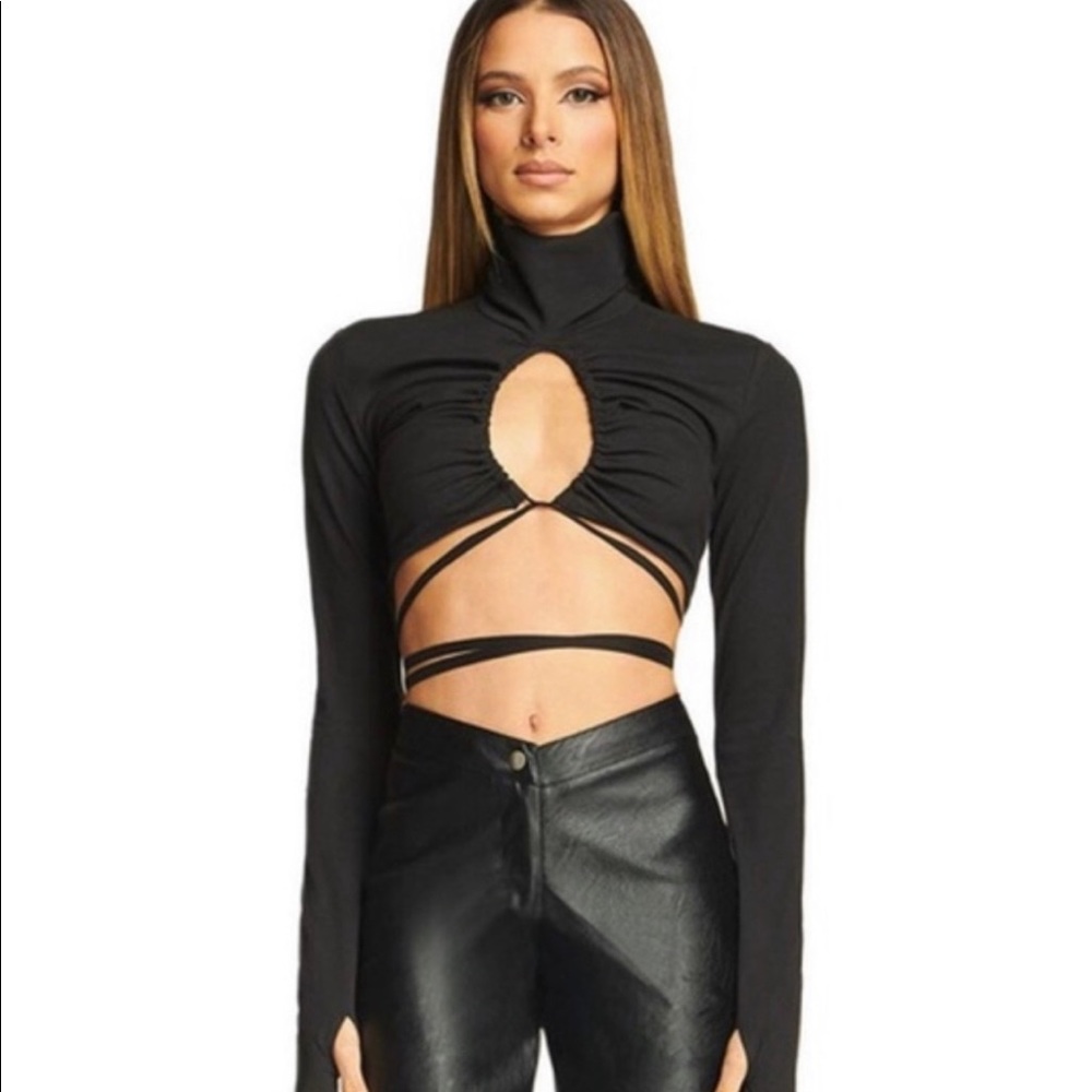 I.Am.Gia Keyhole Wrap Top